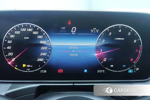 Mercedes-Benz C-class 2023 Белый из Китая, фото 6