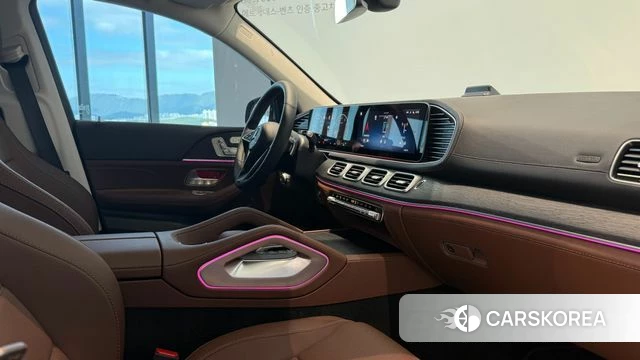 Mercedes-Benz GLE-Class W167 2026 Светло-серебряный цвет из Кореи, фото 6