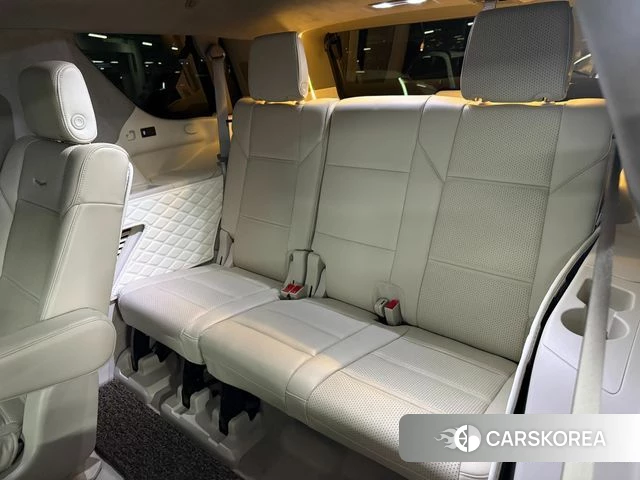 Cadillac Escalade 5th Generation 2022 Черный из Кореи, фото 6