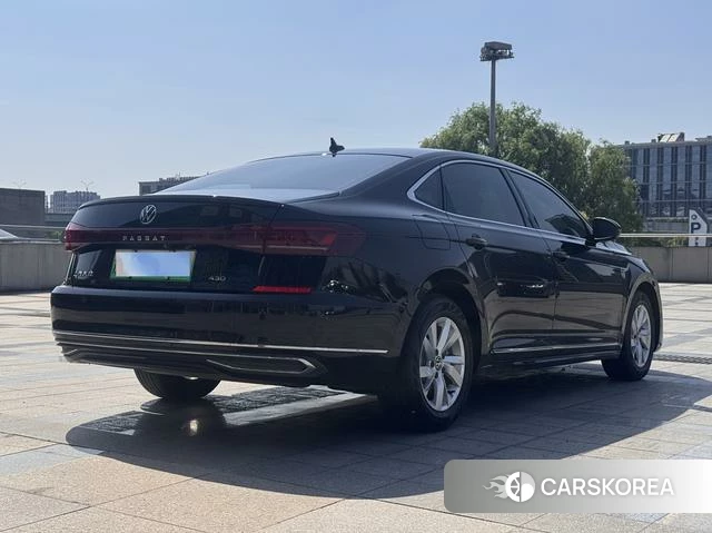 Volkswagen Passat 2023 Черный из Китая, фото 6