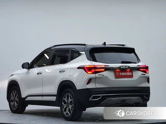 Kia KX3 2021 Белый из Китая, фото 6