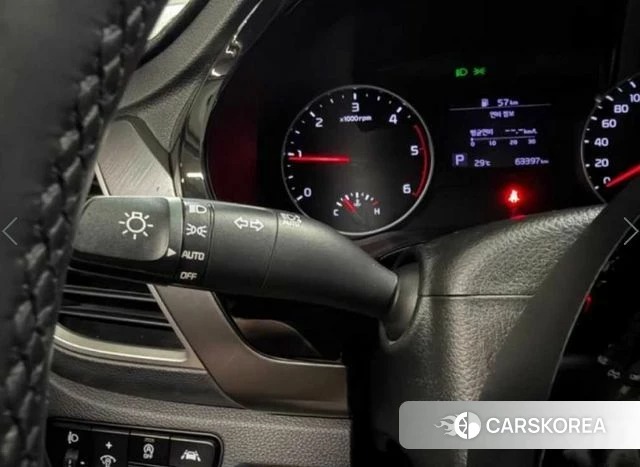 Kia Seltos 2019 Белый из Кореи, фото 6