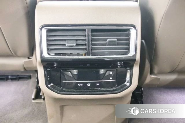 Volkswagen Viloran 2024 Черный из Китая, фото 6