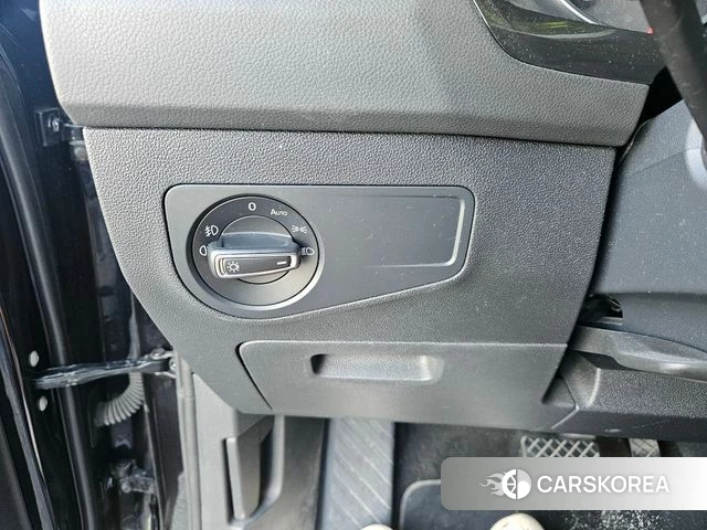 Volkswagen Tiguan second Generation 2018 Черный из Кореи, фото 6