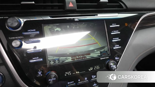 Toyota Camry (XV70) 2018 Песочный из Кореи, фото 6