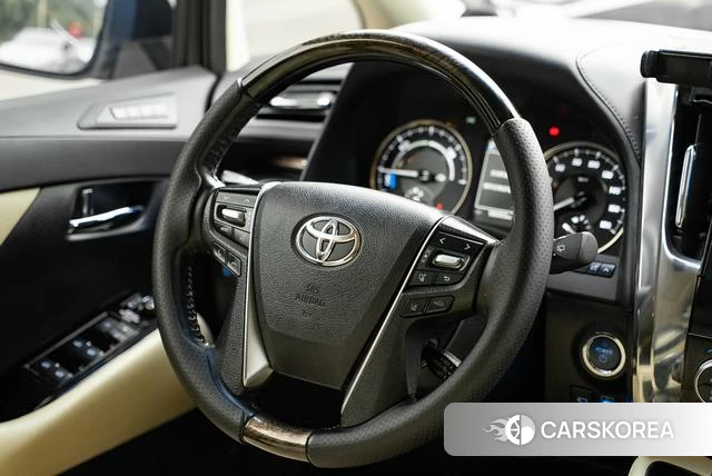 Toyota Vellfire 2021 Белый из Китая, фото 6