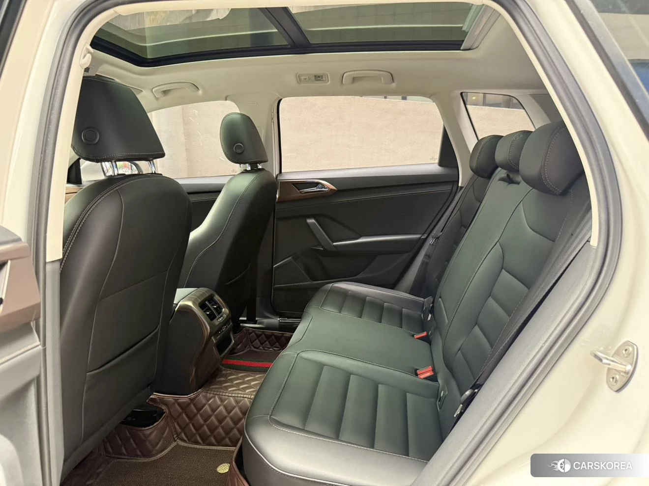 Volkswagen Tharu 2020 Белый из Китая, фото 6
