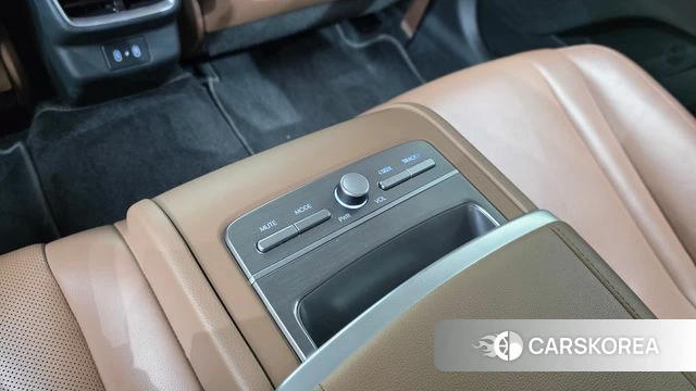 Hyundai Grandeur Hybrid (GN7) 2023 Серый из Кореи, фото 6