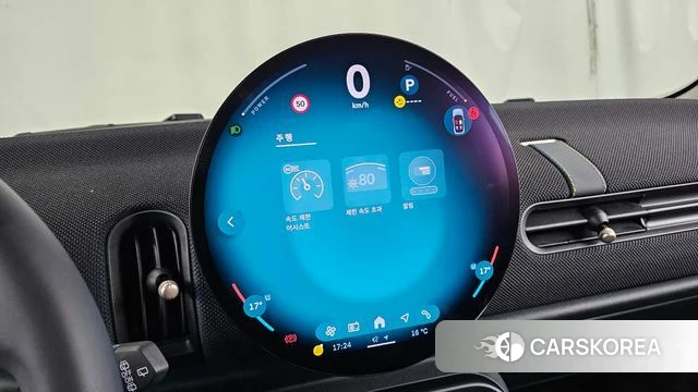 Mini Cooper C 4th generation 2025 Черный из Кореи, фото 6