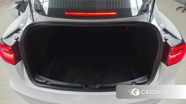 Tesla Model 3 2020 Белый из Кореи, фото 6