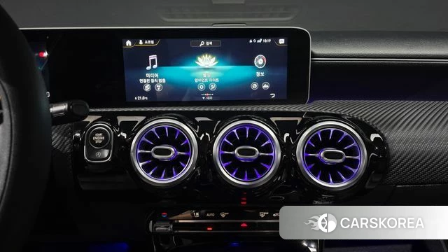 Mercedes-Benz A-Class W177 2020 Белый из Кореи, фото 6