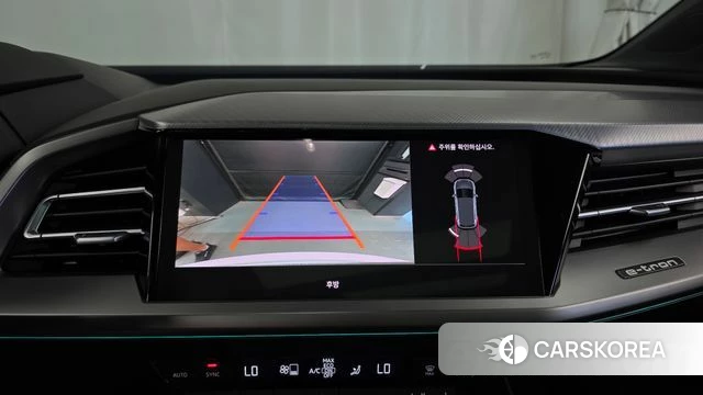 Audi Q4 e-Tron (F4) 2022 Белый из Кореи, фото 6