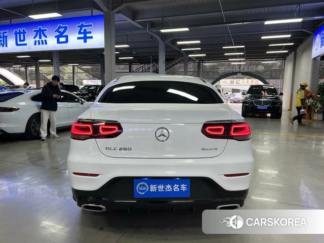 Mercedes-Benz GLC 2021 Белый из Китая, фото 6