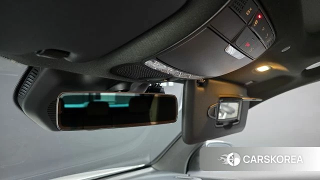 Mercedes-Benz GLC-Class X253 2022 Белый из Кореи, фото 6