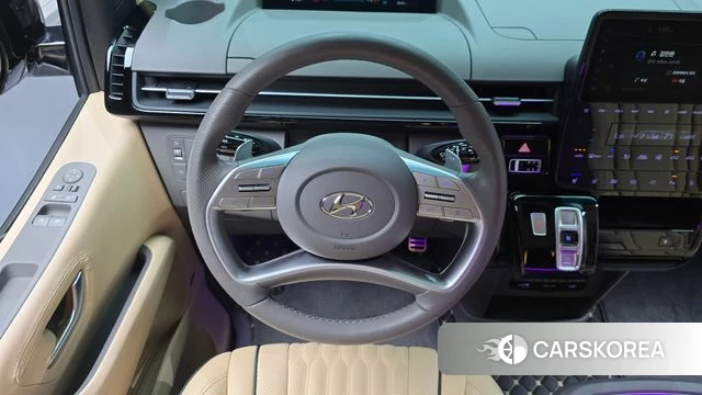 Hyundai Staria 2023 Белый из Кореи, фото 6