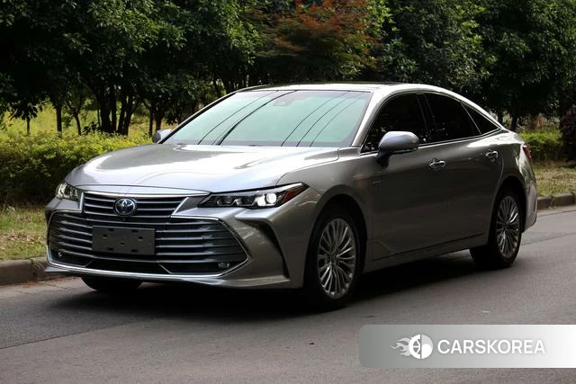 Toyota Avalon 2021 Серебристо-серый из Китая, фото 6