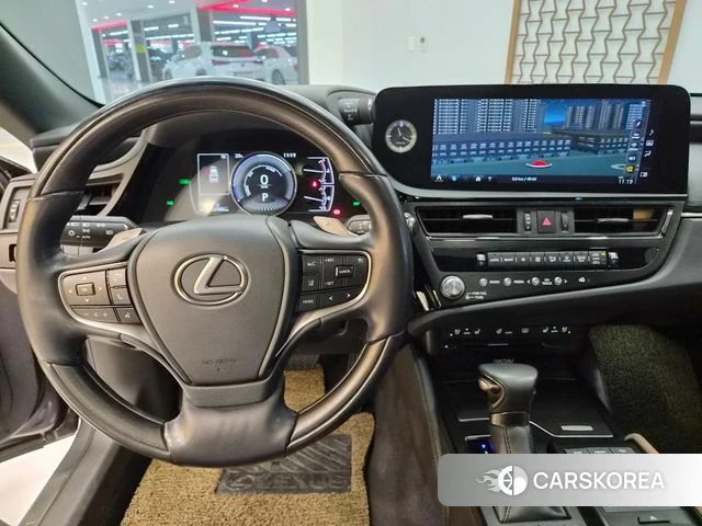 Lexus ES300h 7th generation 2021 Серый из Кореи, фото 6