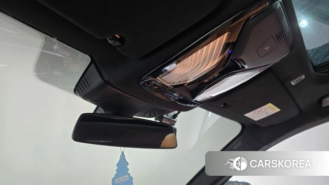 BMW 5 Series (G30) 2021 Белый из Кореи, фото 6