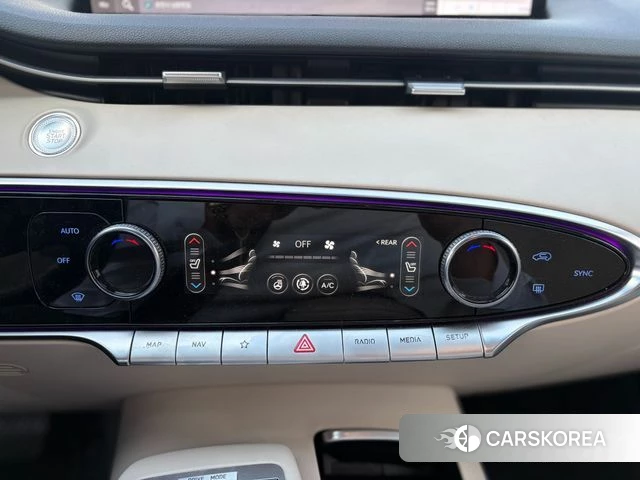 Genesis GV70 2022 Белый из Кореи, фото 6