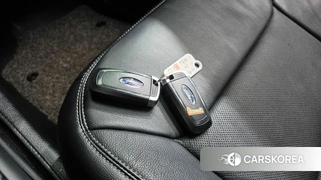 Ford Explorer 6th Generation 2020 Белый из Кореи, фото 6