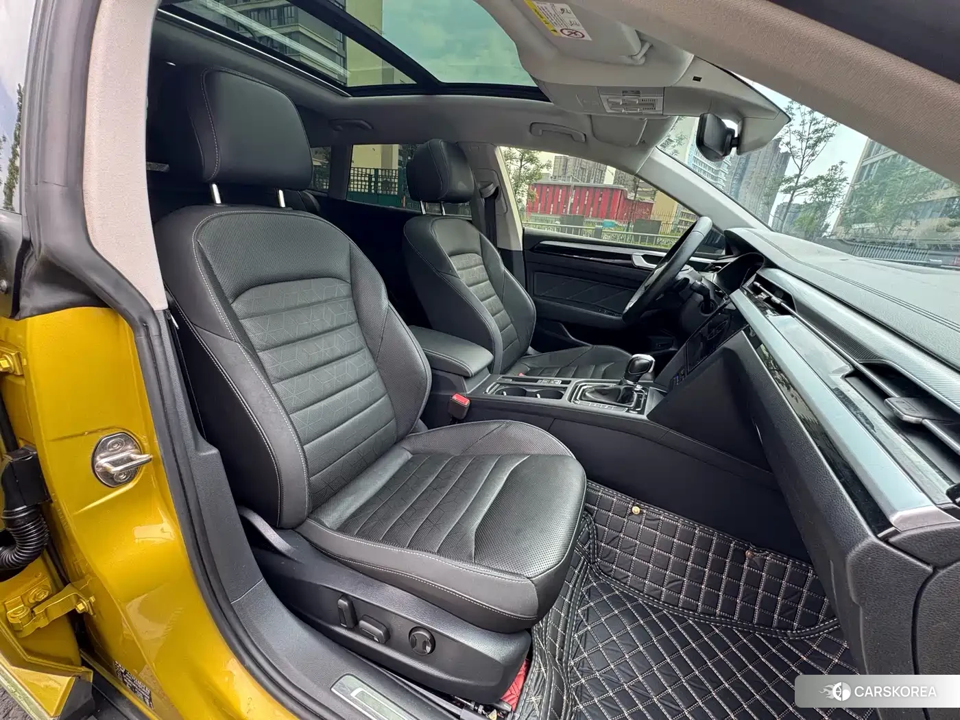 Volkswagen Arteon (CC) 2021 Yellow/orange из Китая, фото 6