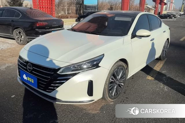 Nissan Altima 2023 Белый из Китая, фото 6