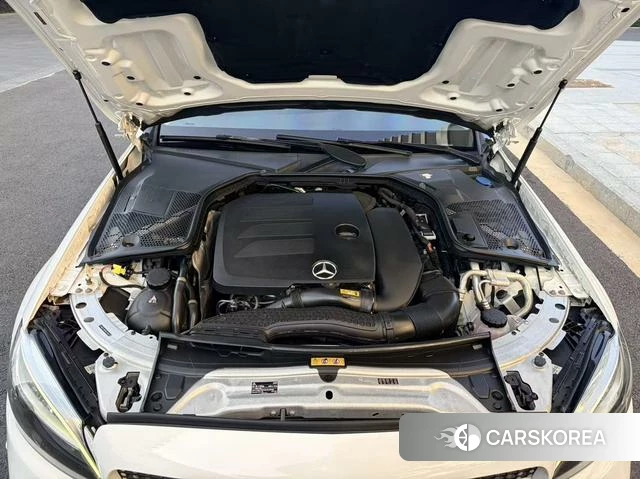 Mercedes-Benz C-class 2021 Белый из Китая, фото 6