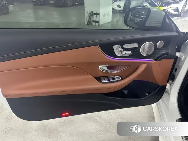 Mercedes-Benz E-Class W213 2023 Белый из Кореи, фото 6