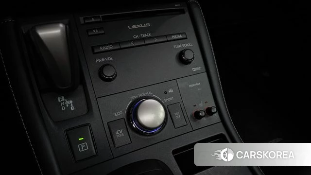 Lexus CT200h 2018 Белый из Кореи, фото 6