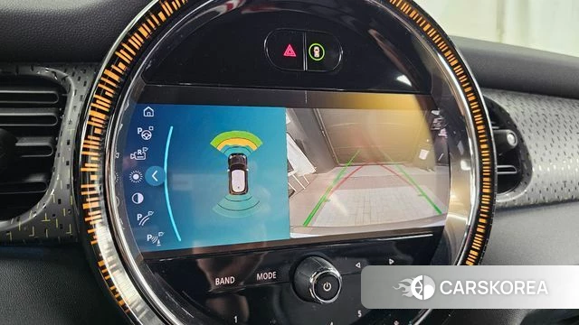 Mini Cooper Electric 2023 Серебряный из Кореи, фото 6