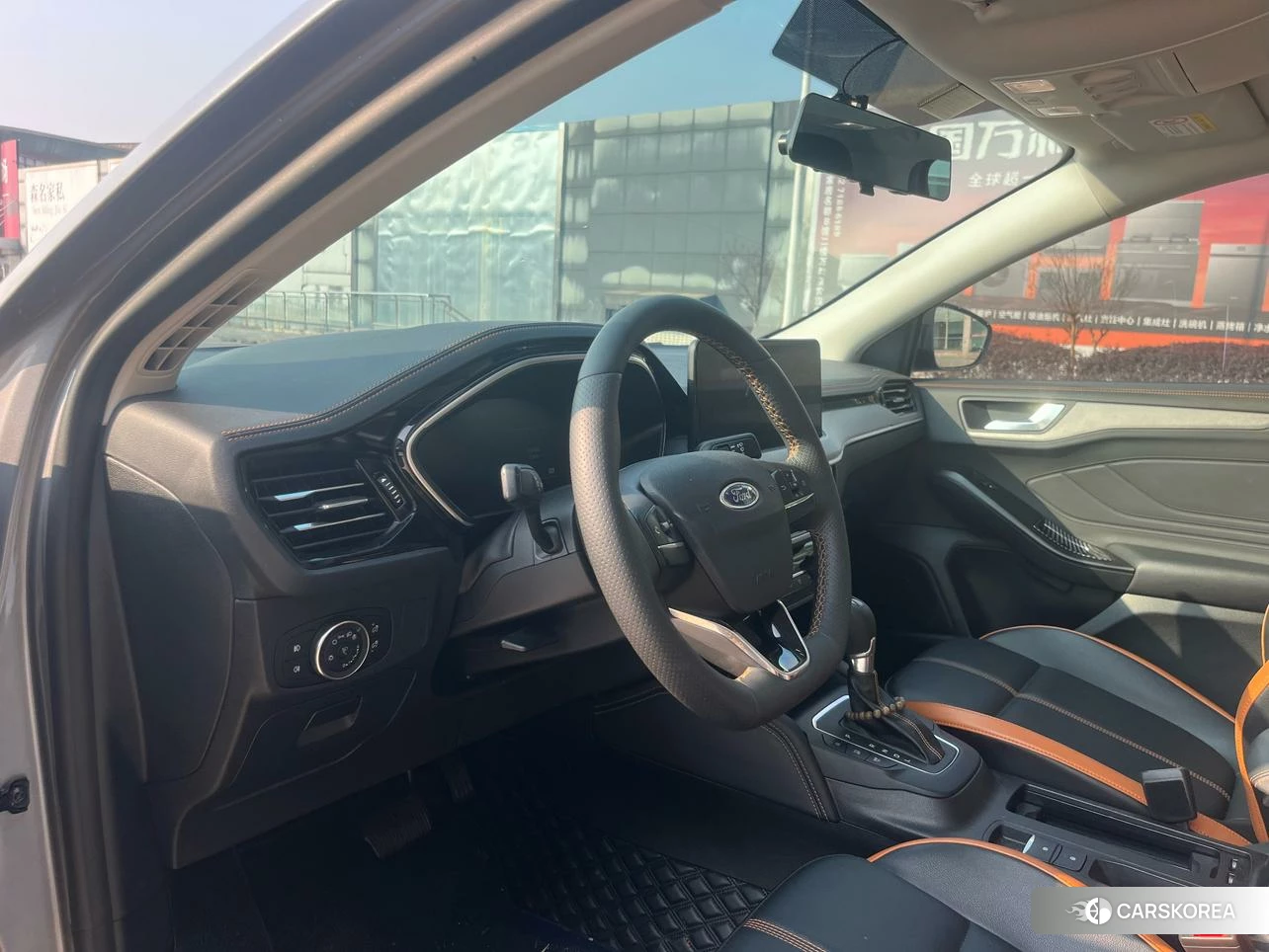 Ford Focus 2022 Темно-серый из Китая, фото 6