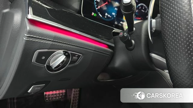 Mercedes-Benz AMG GT 2021 Белый из Кореи, фото 6