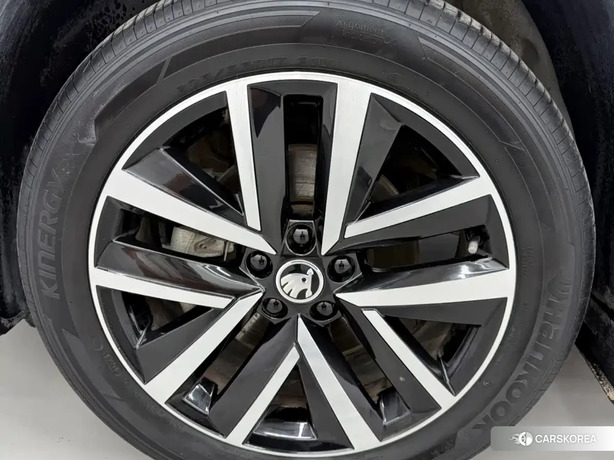 Skoda Kamiq 2022 Белый из Китая, фото 6