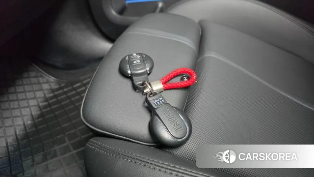 Mini Cooper Countryman 2018 Черный из Кореи, фото 6
