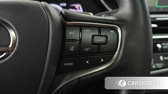 Lexus ES300h 7th generation 2023 Белый из Кореи, фото 6