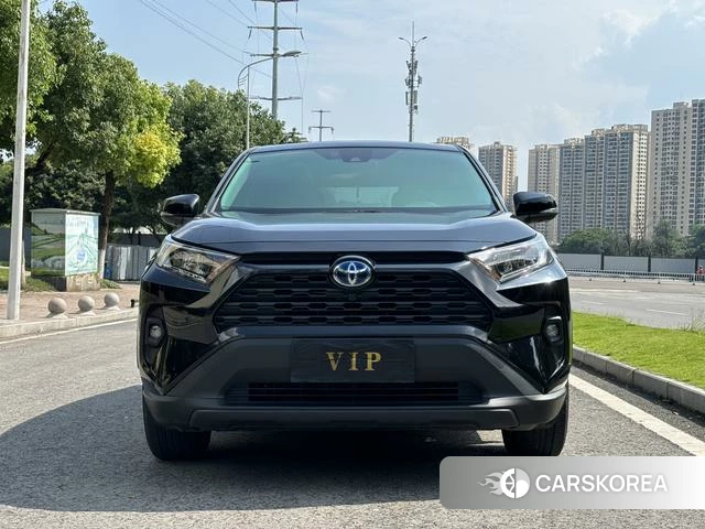 Toyota RAV4 2023 Черный из Китая, фото 6