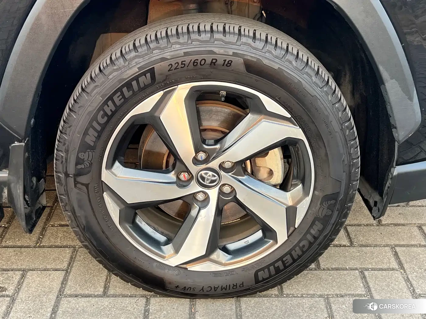 Toyota RAV4 2022 Черный из Китая, фото 6