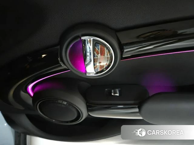 Mini Cooper 2018 Небесно-голубой из Кореи, фото 6