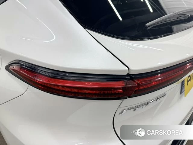 Toyota Venza 2022 Белый из Китая, фото 6