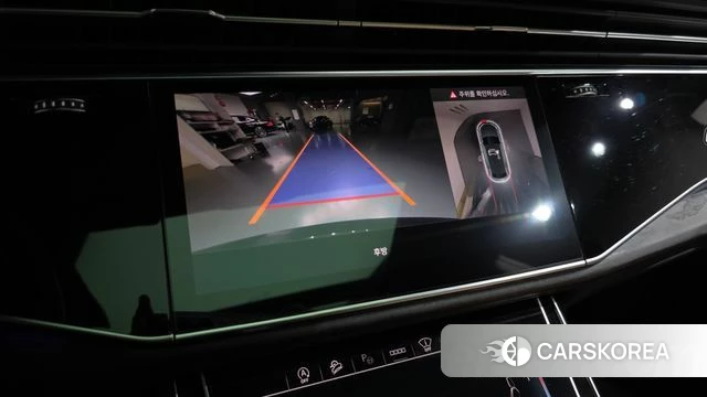 Audi Q8 (4M) 2023 Черный из Кореи, фото 6