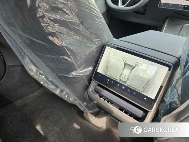 Tesla Model Y 2026 Белый из Кореи, фото 6