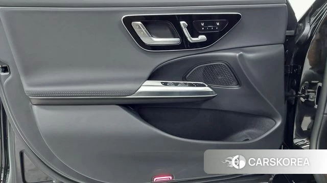 Mercedes-Benz E-Class W214 2025 Черный из Кореи, фото 6