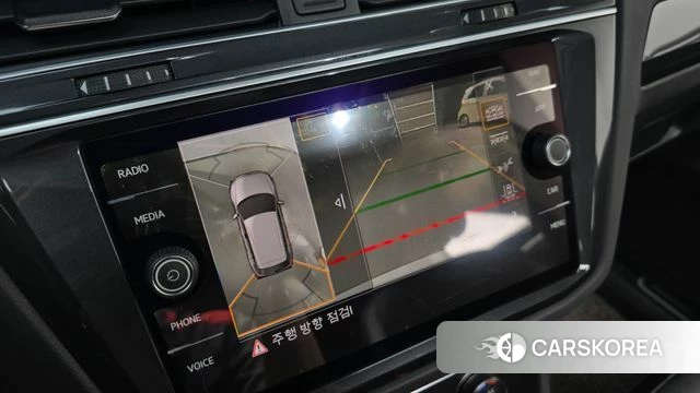 Volkswagen Tiguan second Generation 2020 Белый из Кореи, фото 6