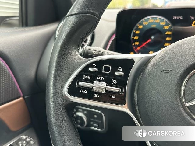Mercedes-Benz GLB 2021 Белый из Китая, фото 6