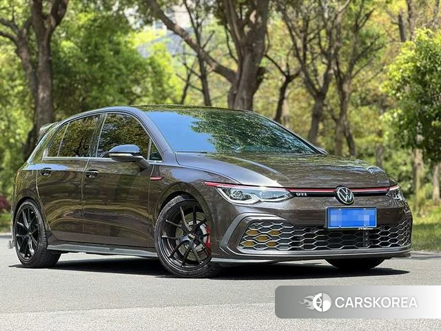 Volkswagen Golf 2023 Темно-серый из Китая, фото 6