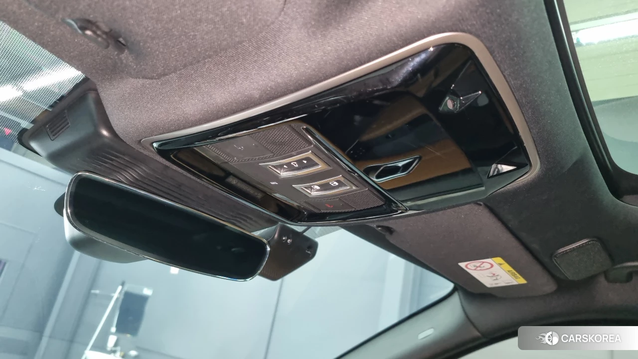 Land Rover Range Rover Velar 2021 Белый из Кореи, фото 6