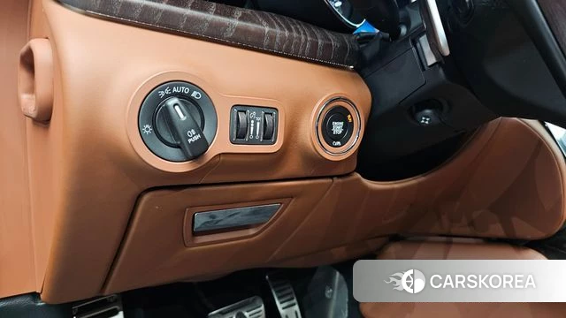 Maserati Quattroporte 2019 Черный из Кореи, фото 6