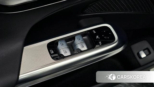 Mercedes-Benz E-Class W214 2024 Белый из Кореи, фото 6