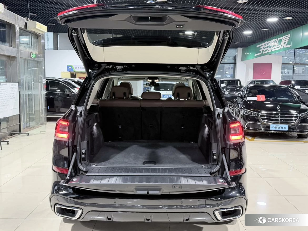 BMW X5 2021 Черный из Китая, фото 6