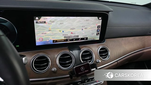 Mercedes-Benz E-Class W213 2020 Белый из Кореи, фото 6